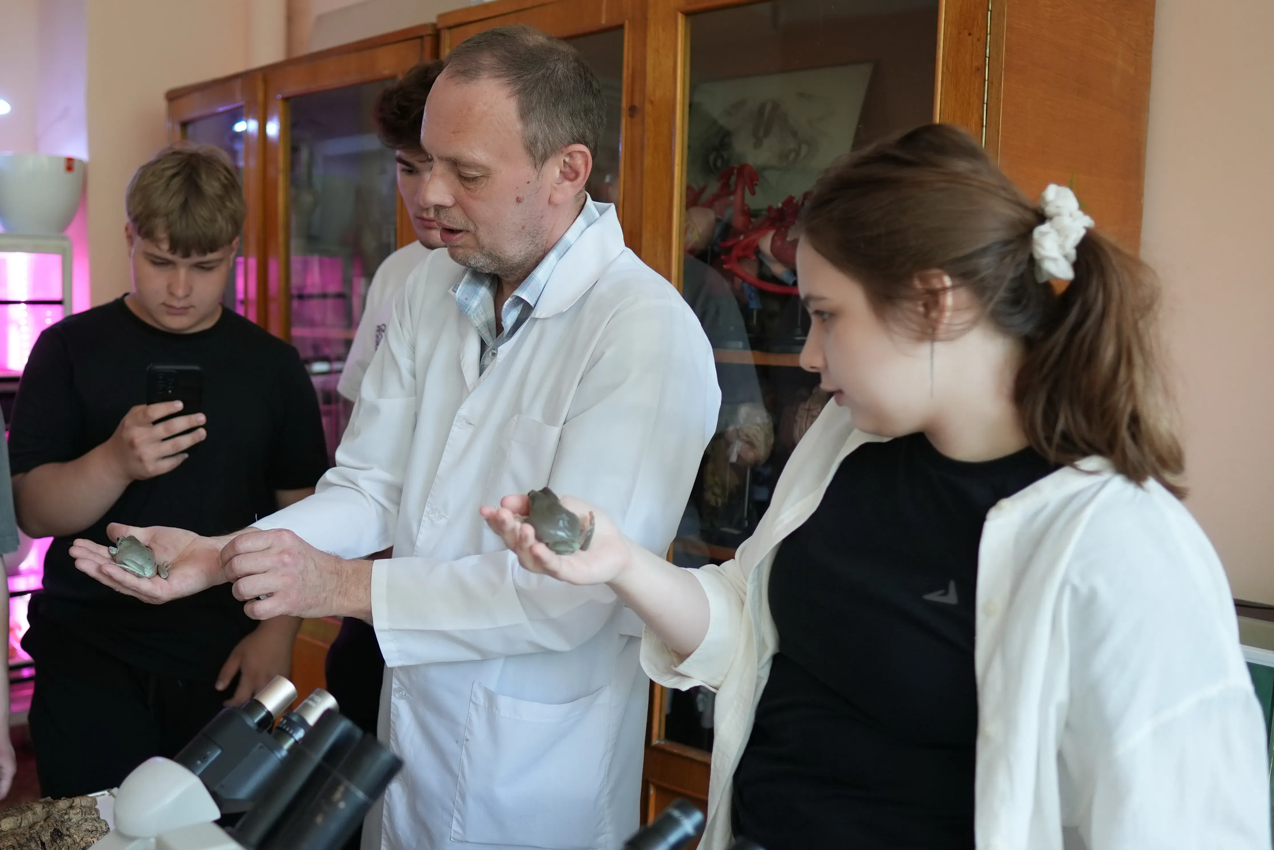 Study MBBS in Russia summer school biology program