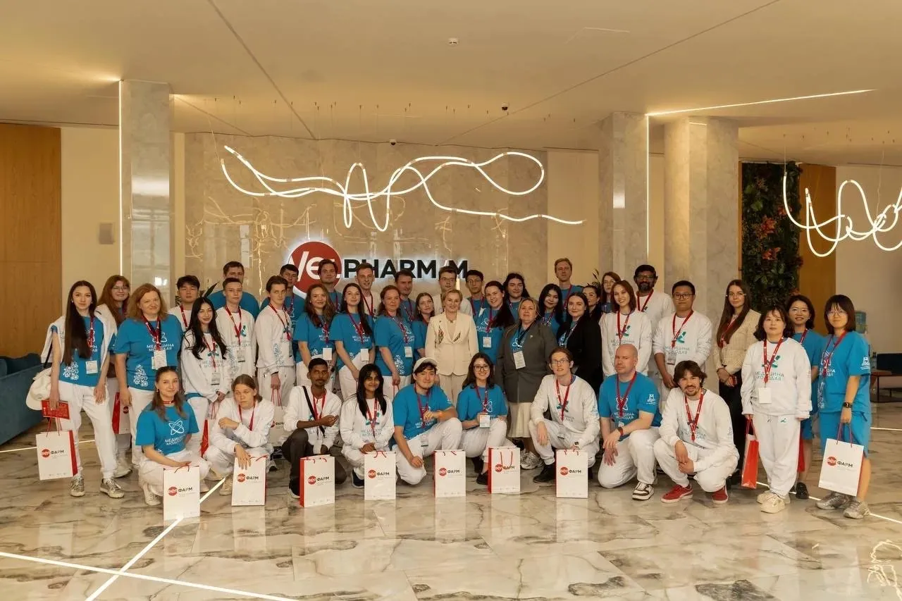 International young scientists at a biomedical meeting in Russia